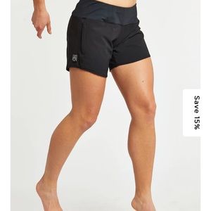 UNOPENED, NEVER USED Oiselle Long Roga Shorts in Black